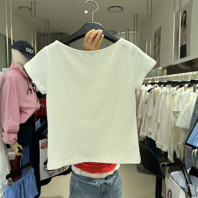 ARTE STUDIO/ATTENTION EDITORIAL韓國東大門直郵女士新款人氣T恤ARTE STUDIO/ATTENTION EDITORIALT恤