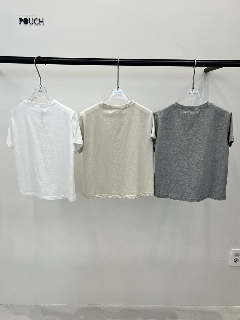 POUCH韓國代購女裝新款職業人氣推薦熱賣休閑時尚26春夏T恤POUCHT恤