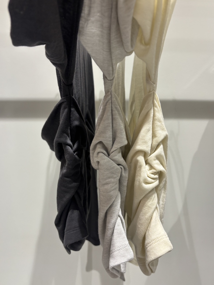 OKIE韓國東大門直郵女裝新品時尚休閑長袖T恤假兩件透明褶皺OKIE長袖T恤