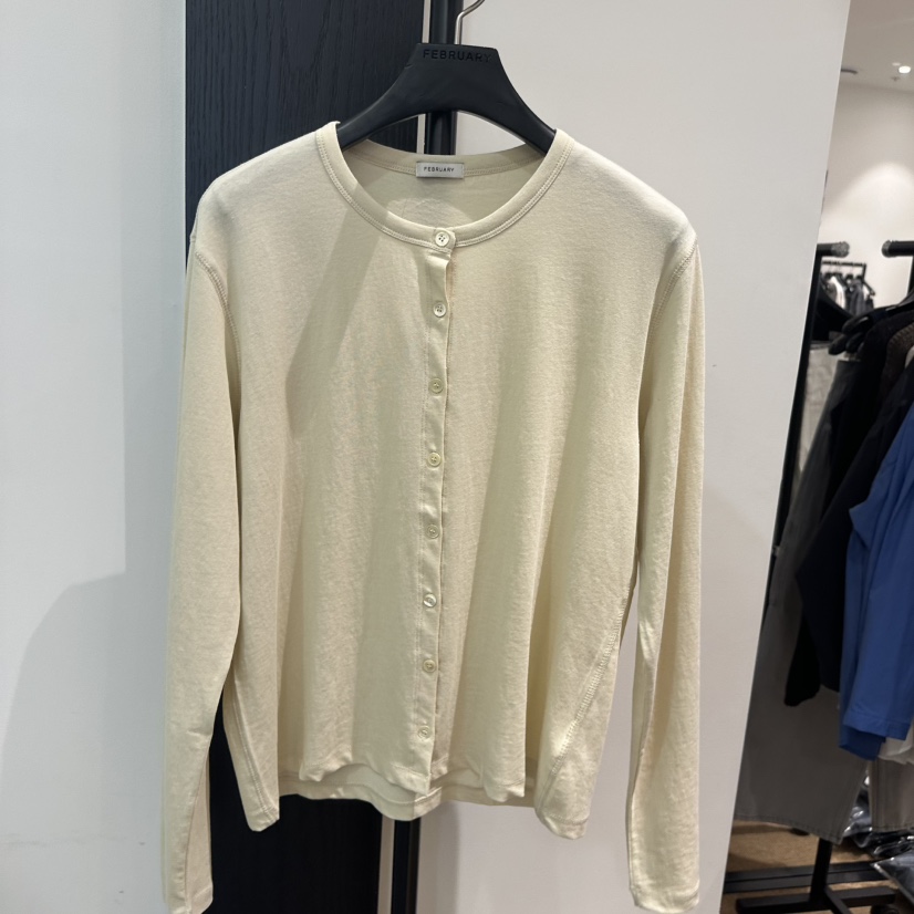 FEBRUARY 11韓國東大門直郵女士新品職業時尚休閑長袖T恤FEBRUARY 11長袖T恤圖色4