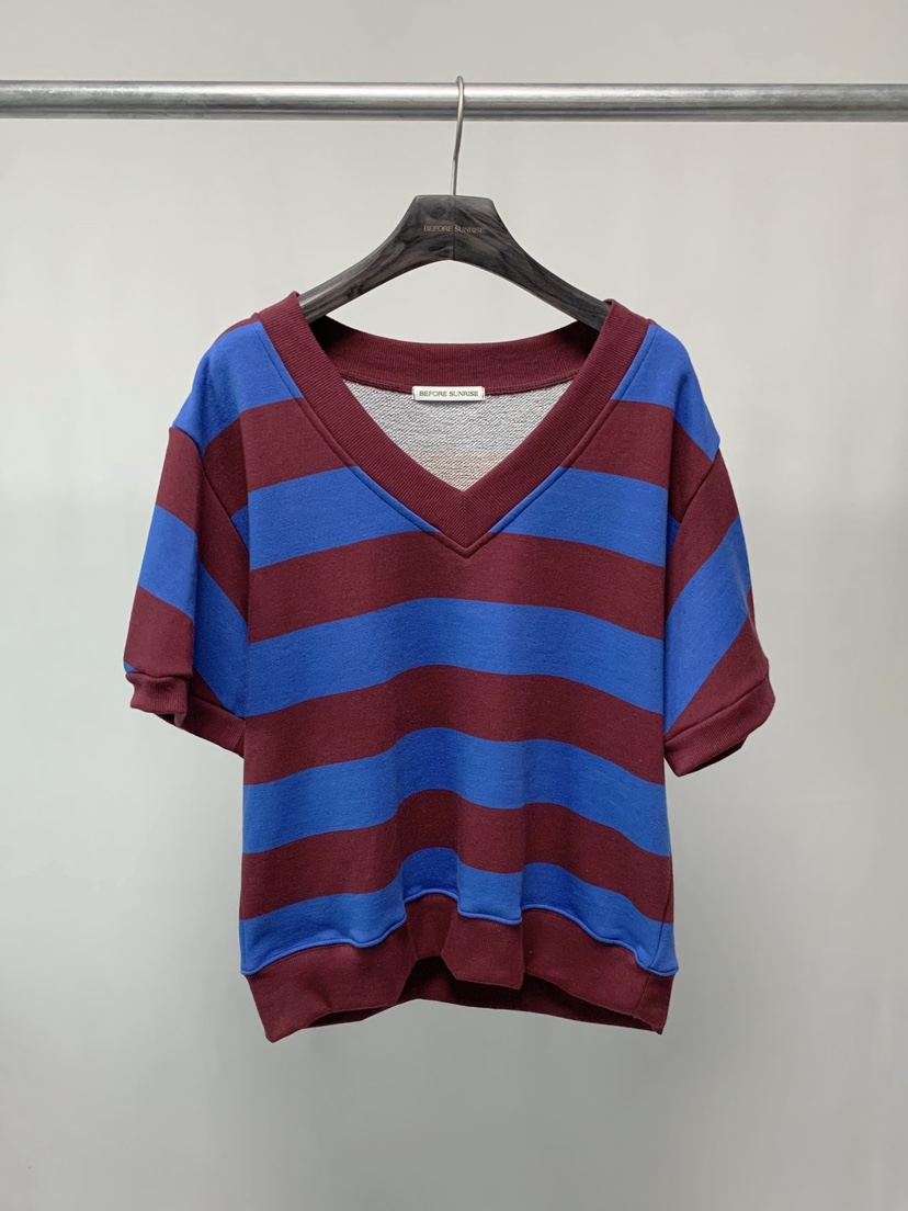 BEFORE SUNRISE韓國東大門代購女士新款人氣26春夏推薦衛衣BEFORE SUNRISE衛衣圖色1