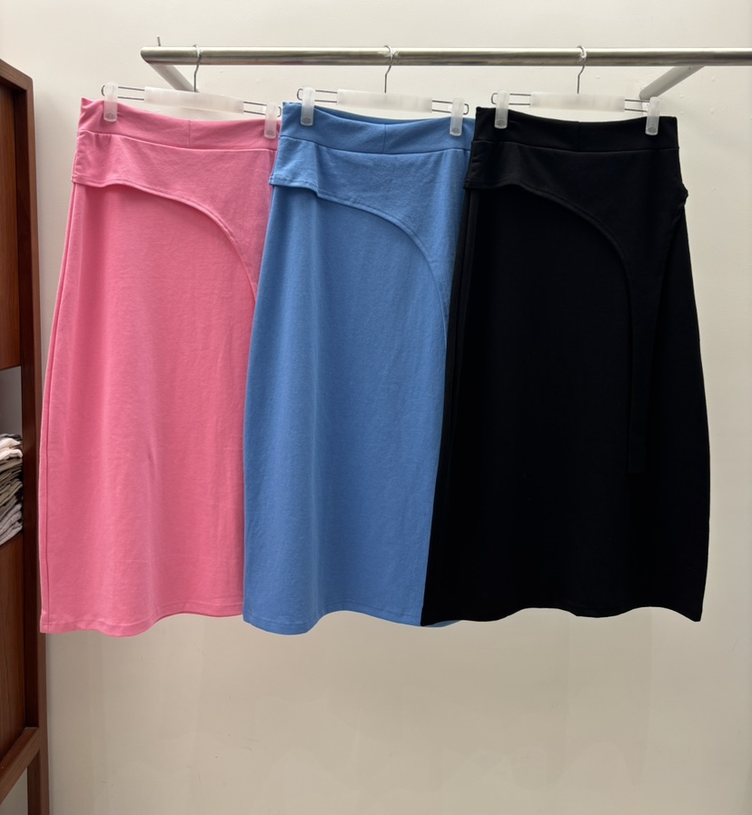 INTHEEND韓國直郵實拍女裝新款職業推薦人氣熱賣26春夏長裙INTHEEND長裙