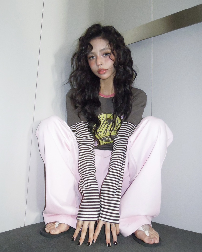 LIVE AID-P韓國東大門代購女士新品熱賣推薦長袖T恤假兩件LIVE AID-P長袖T恤