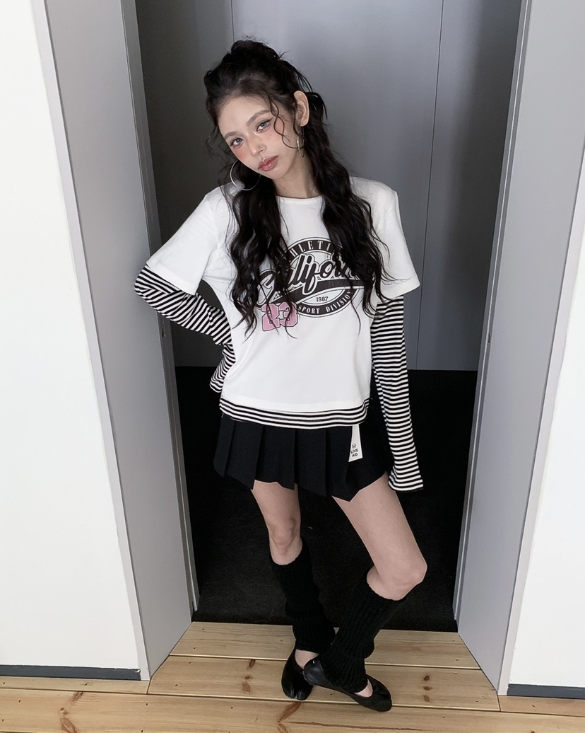 LIVE AID-P韓國東大門代購女士新品熱賣推薦長袖T恤假兩件LIVE AID-P長袖T恤