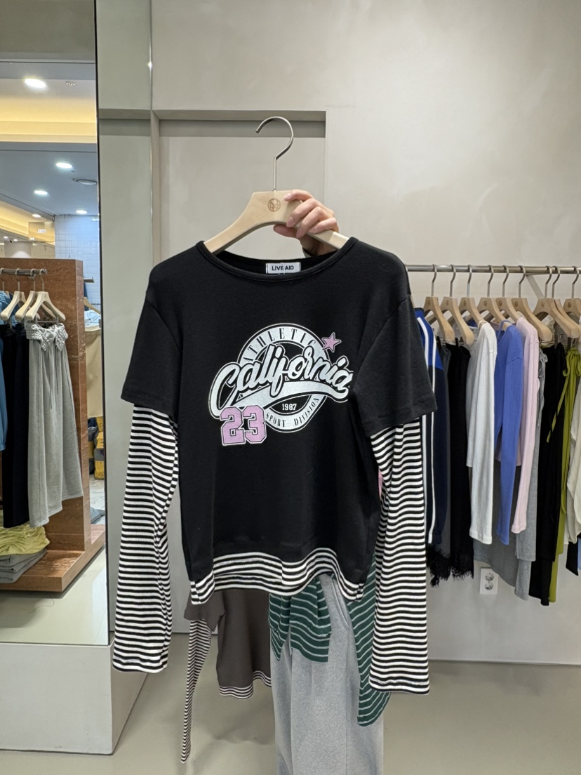 LIVE AID-P韓國東大門代購女士新品熱賣推薦長袖T恤假兩件LIVE AID-P長袖T恤圖色2