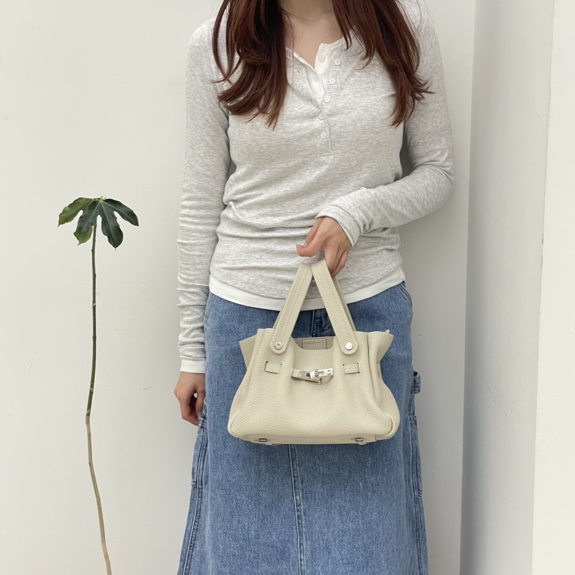 J PLACE韓國直郵實拍女士新款人氣熱賣26春夏單肩斜跨包J PLACE單肩/斜跨包