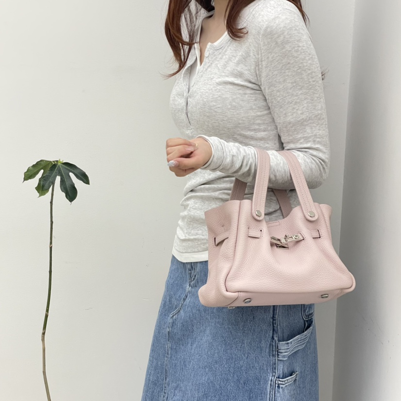 J PLACE韓國直郵實拍女士新款人氣熱賣26春夏單肩斜跨包J PLACE單肩/斜跨包