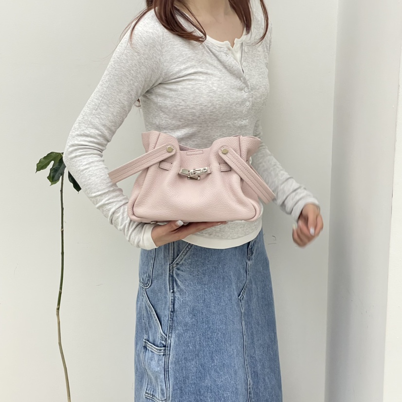 J PLACE韓國直郵實拍女士新款人氣熱賣26春夏單肩斜跨包J PLACE單肩/斜跨包