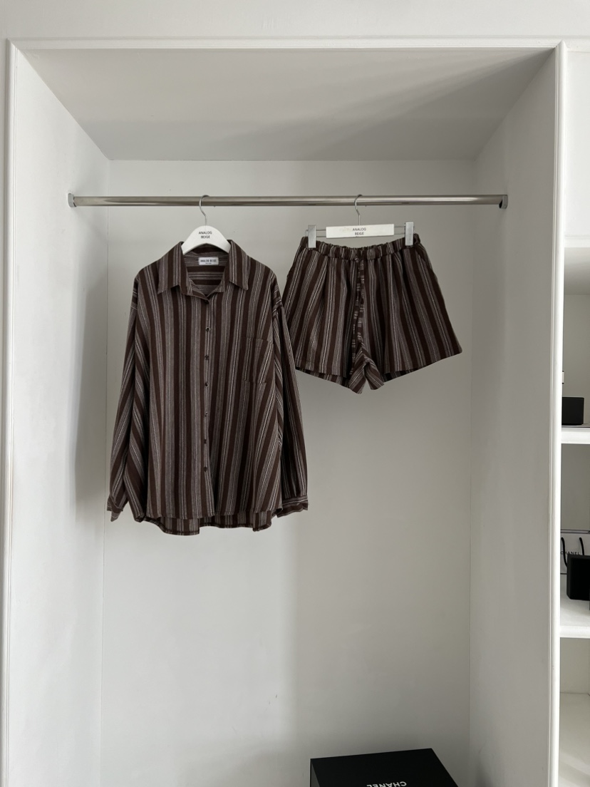 ANGLOG BEIGE韓國東大門直郵女士新款熱賣推薦職業人氣短褲ANGLOG BEIGE短褲