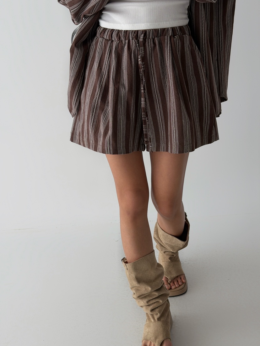 ANGLOG BEIGE韓國東大門直郵女士新款熱賣推薦職業人氣短褲ANGLOG BEIGE短褲圖色1