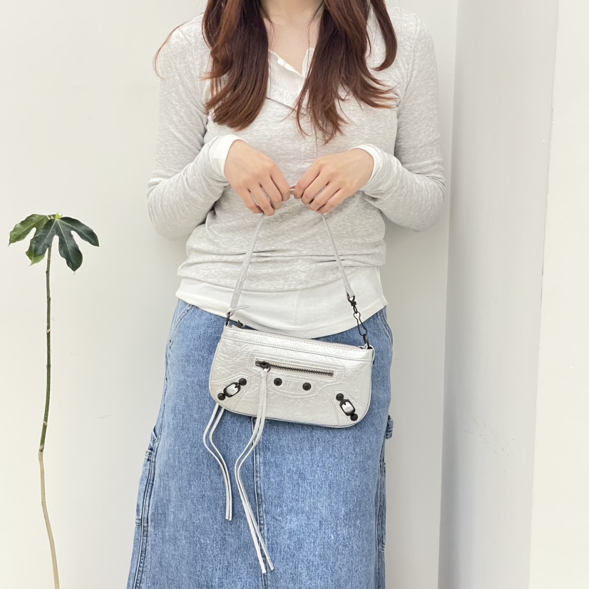 J PLACE韓國代購女裝新款熱賣26春夏推薦人氣單肩斜跨包J PLACE單肩/斜跨包