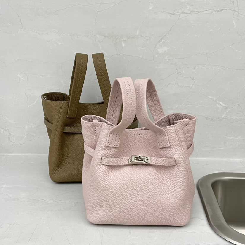 J PLACE韓國東大門直郵女裝新品熱賣26春夏時尚單肩斜跨包J PLACE單肩/斜跨包