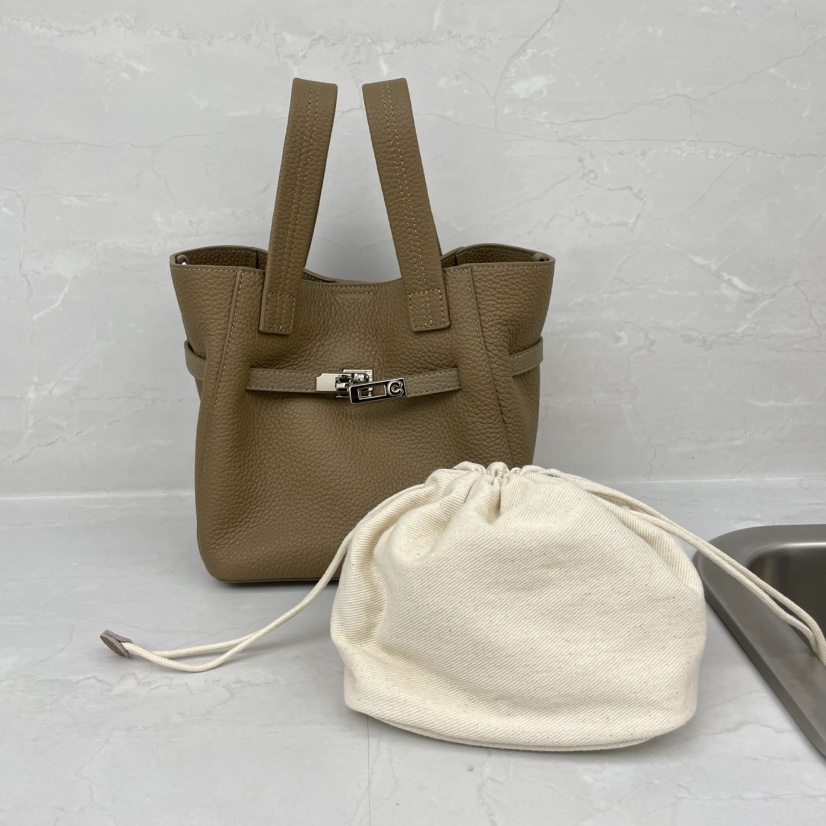 J PLACE韓國東大門直郵女裝新品熱賣26春夏時尚單肩斜跨包J PLACE單肩/斜跨包圖色2