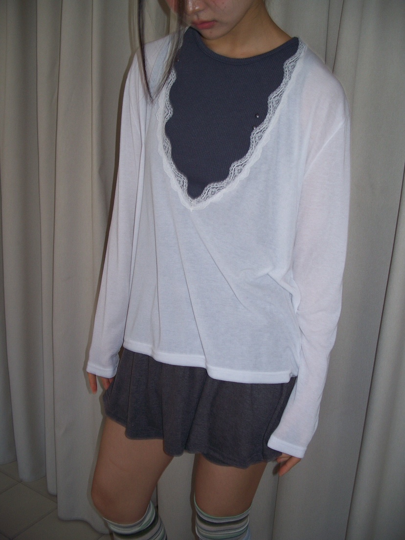 FLASH/I LOVE ME韓國東大門代購女士新款時尚長袖T恤不含內搭圍巾FLASH/I LOVE ME長袖T恤