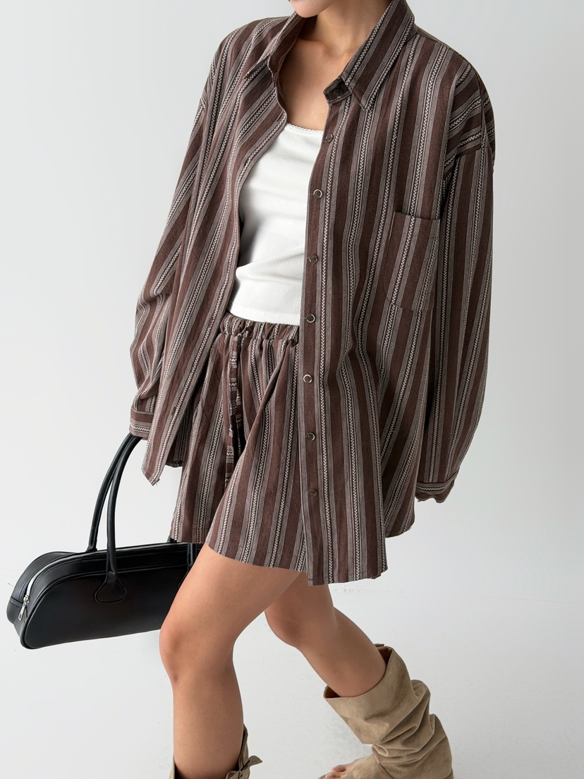 ANGLOG BEIGE韓國東大門代購女士新款26春夏人氣襯衫蕾絲衫ANGLOG BEIGE襯衫/蕾絲衫