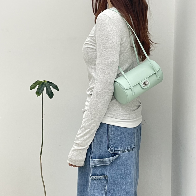 J PLACE韓國東大門代購女裝新品推薦職業熱賣單肩斜跨包J PLACE單肩/斜跨包