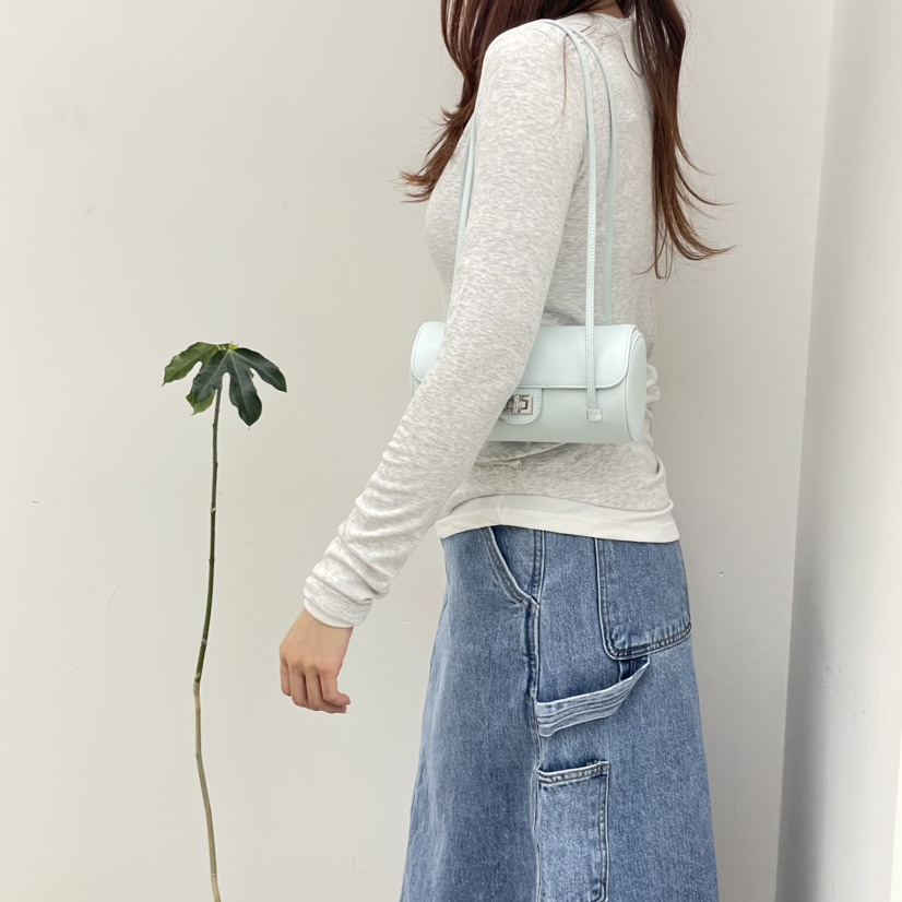 J PLACE韓國東大門代購女裝新品推薦職業熱賣單肩斜跨包J PLACE單肩/斜跨包