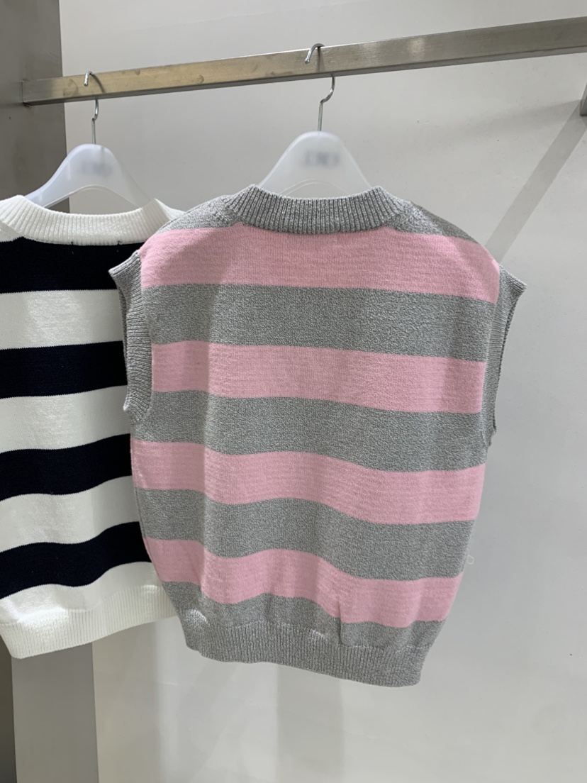 EYEL韓國直郵實拍女裝新品職業熱賣推薦時尚吊帶背心單排扣EYEL吊帶/背心