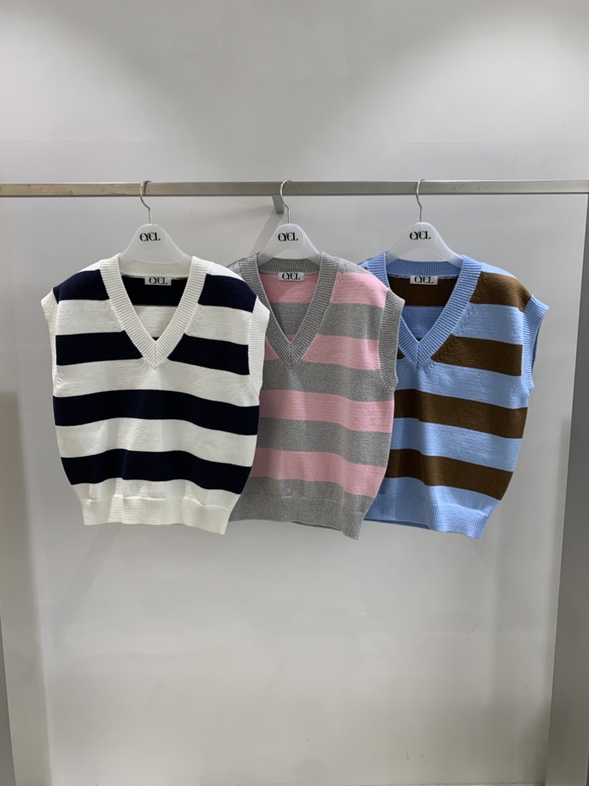 EYEL韓國直郵實拍女裝新品職業熱賣推薦時尚吊帶背心單排扣EYEL吊帶/背心圖色2左二色