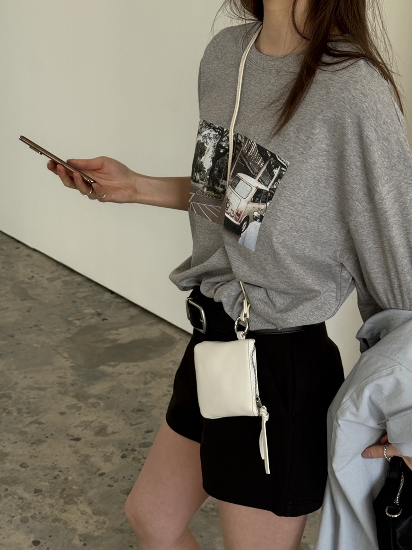 UNBOUND韓國直郵女裝新品推薦熱賣休閑職業人氣時尚真品T恤UNBOUNDT恤