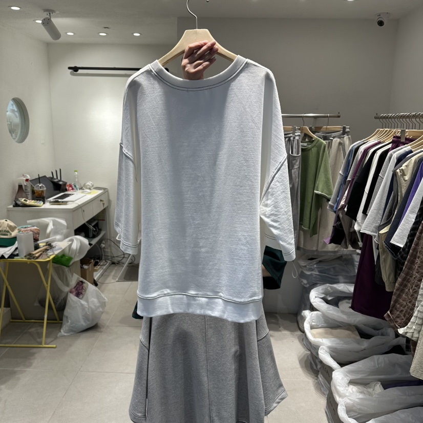 IN KIRA韓國直郵女士新款時尚26春夏真品推薦熱賣衛衣棉質IN KIRA衛衣