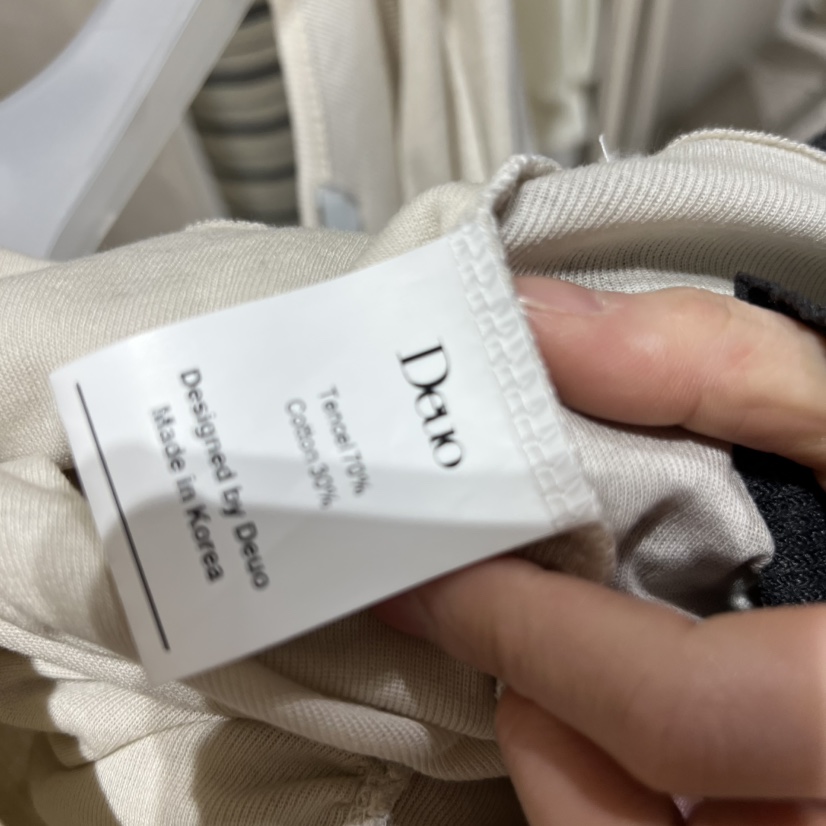 DEUO東大門直郵女士新款人氣26春夏休閑職業真品熱賣長袖T恤DEUO長袖T恤