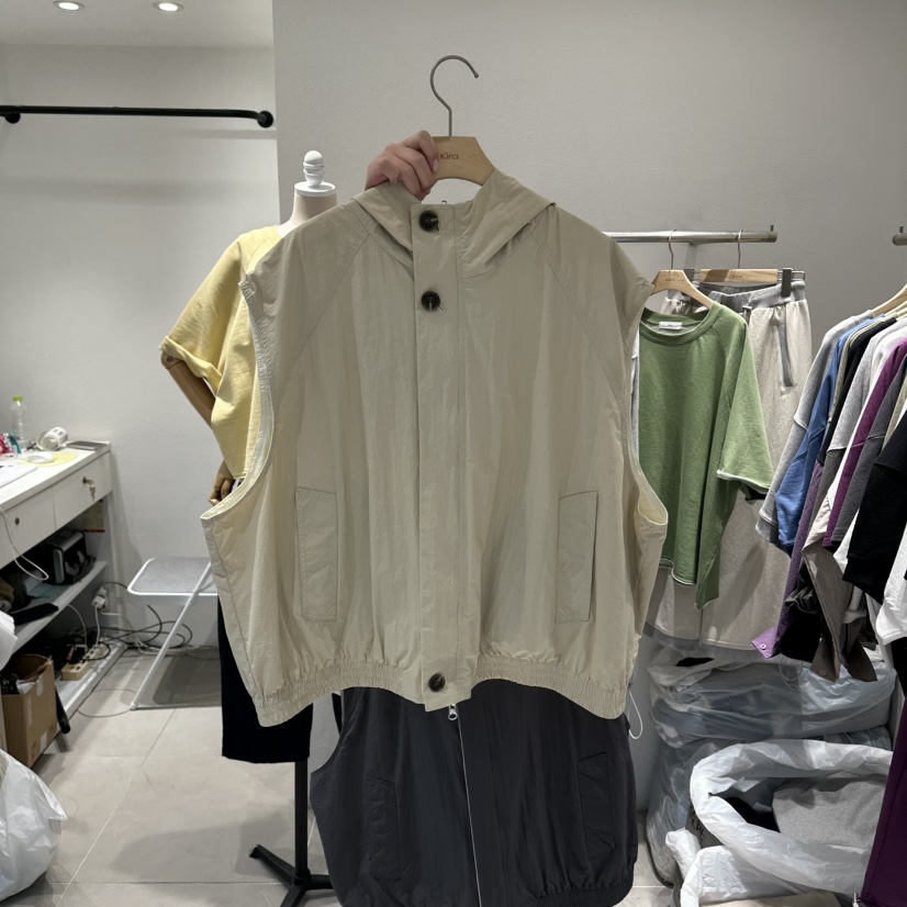 IN KIRA韓國直郵女士新款人氣推薦26春夏真品時尚熱賣馬甲IN KIRA馬甲圖色1