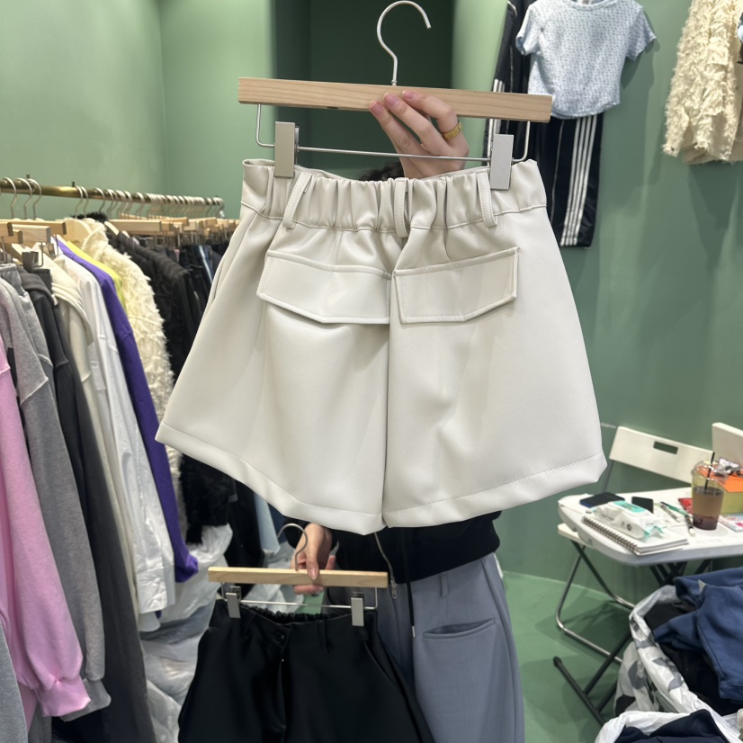 ROMANTIC NEWYORK東大門直郵女士新款時尚熱賣休閑推薦短褲ROMANTIC NEWYORK短褲