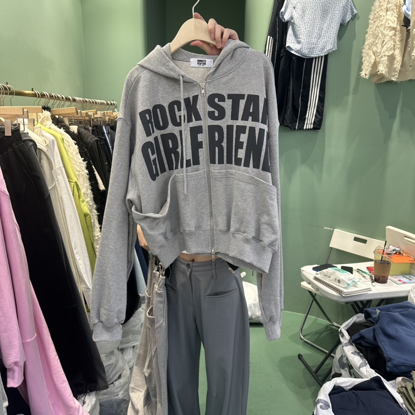 ROMANTIC NEWYORK東大門實拍女士新品休閑推薦夾克連帽衫ROMANTIC NEWYORK夾克圖色2