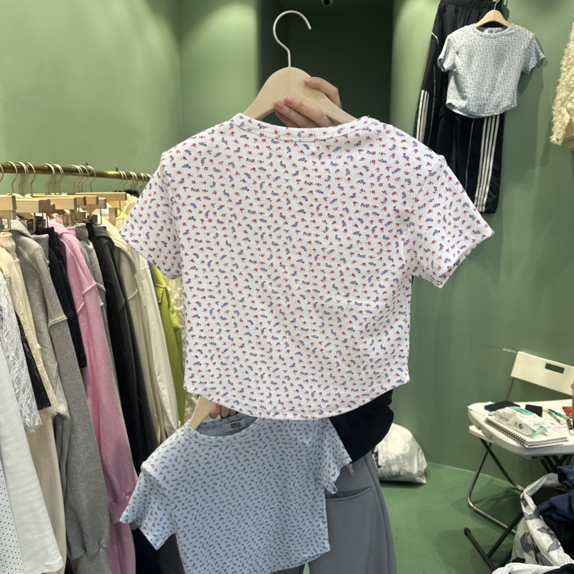 ROMANTIC NEWYORK東大門實拍女士新款26春夏真品休閑T恤ROMANTIC NEWYORKT恤