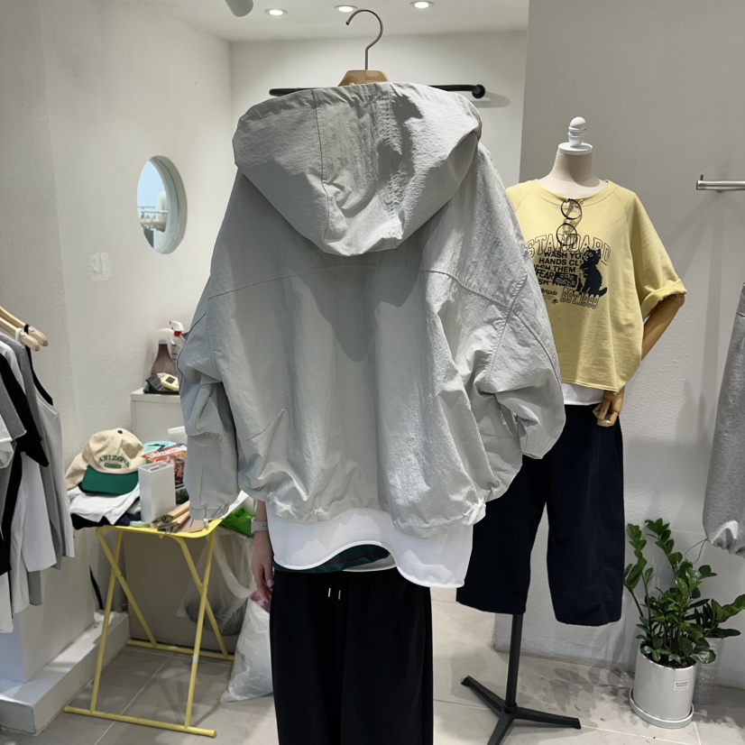 IN KIRA東大門直郵女裝新品熱賣推薦休閑人氣時尚夾克連帽IN KIRA夾克