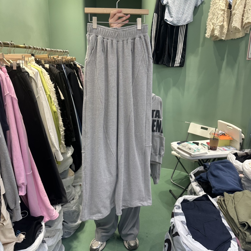 ROMANTIC NEWYORK東大門實拍女士新款職業時尚休閑褲鏤空ROMANTIC NEWYORK休閑褲圖色2