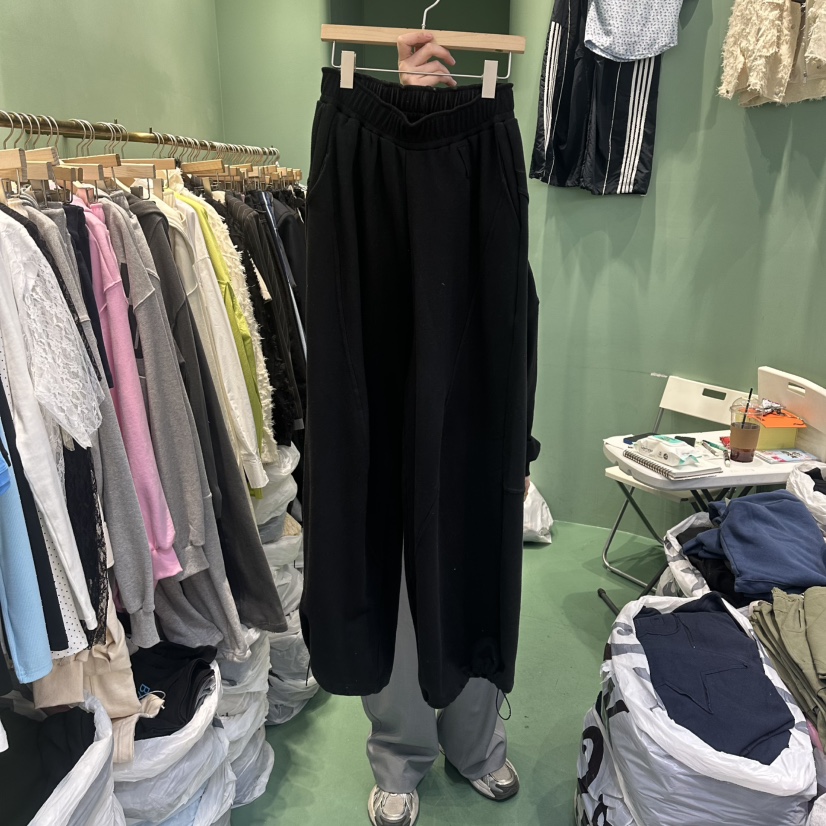 ROMANTIC NEWYORK東大門實拍女士新款職業時尚休閑褲鏤空ROMANTIC NEWYORK休閑褲圖色3