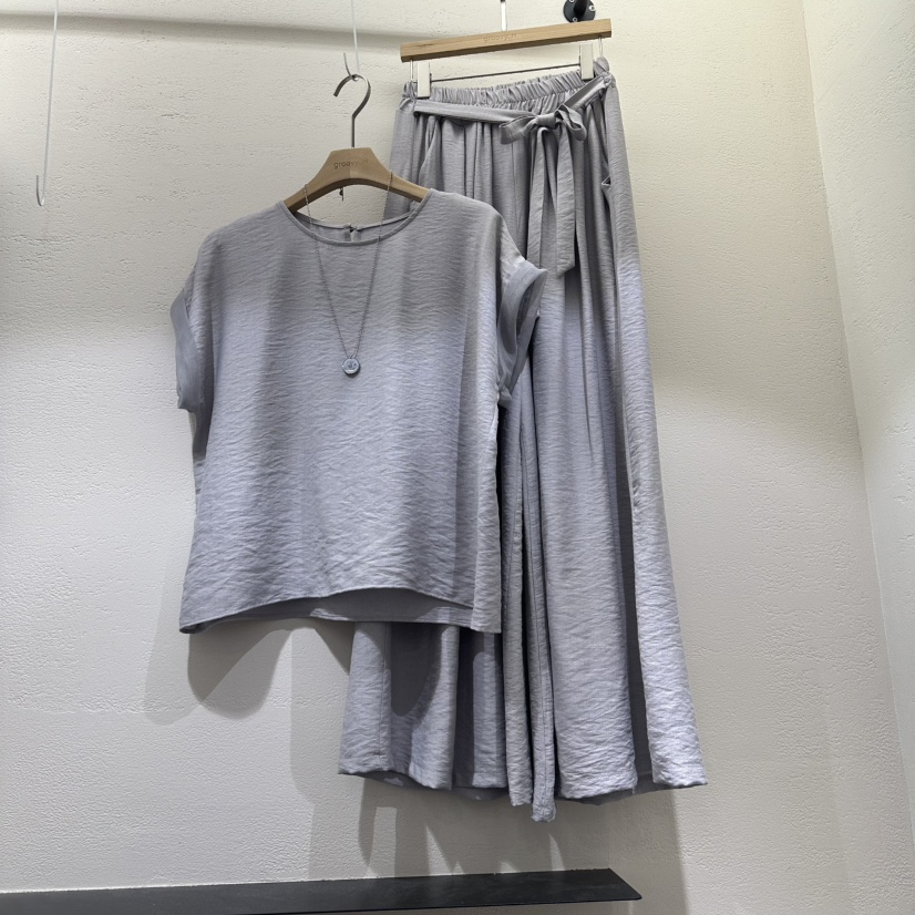 HOLYBANANA東大門實拍女裝新款熱賣真品時尚人氣套裝兩件套groovy.H/HOLYBANANA套裝圖色1