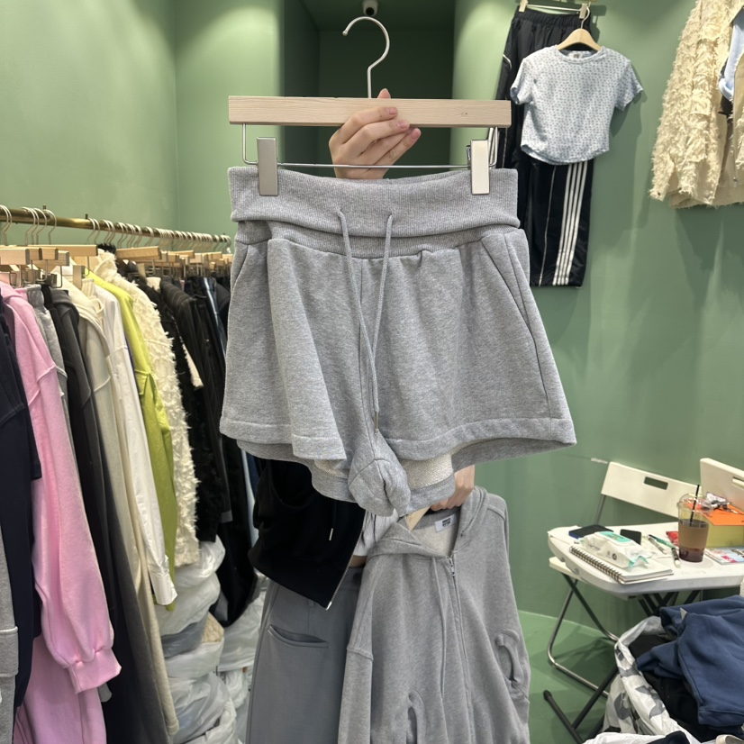 ROMANTIC NEWYORK東大門直郵女士新品26春夏真品職業短褲ROMANTIC NEWYORK短褲圖色2