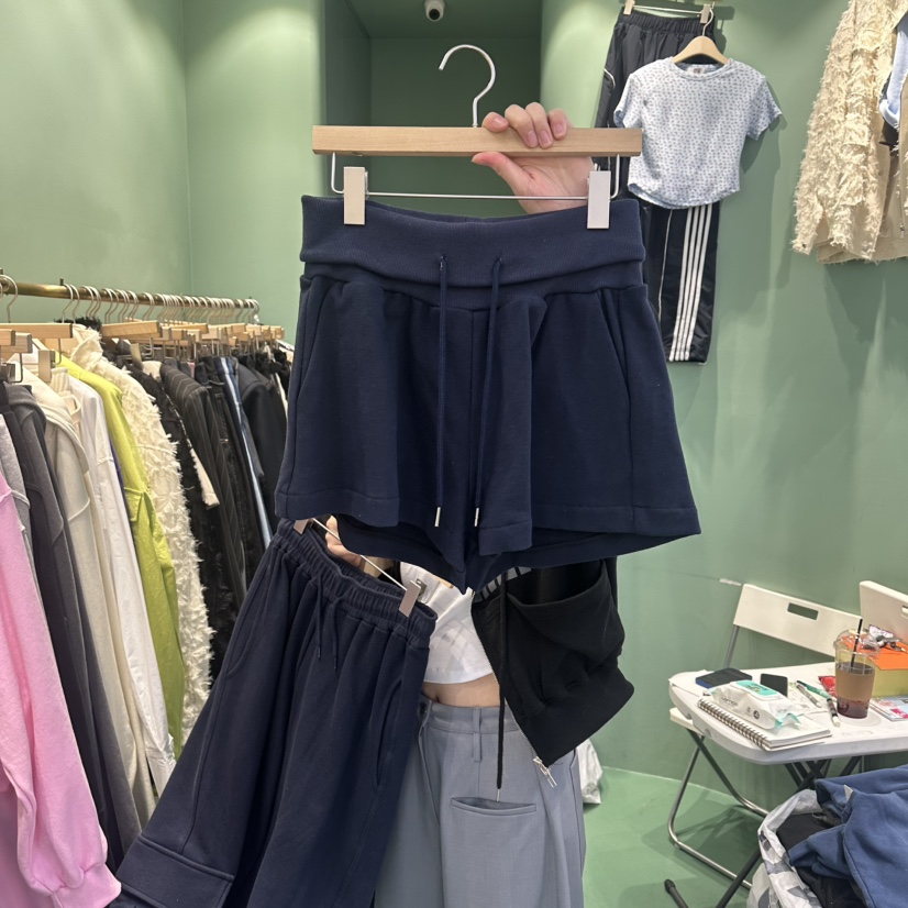 ROMANTIC NEWYORK東大門直郵女士新品26春夏真品職業短褲ROMANTIC NEWYORK短褲圖色3