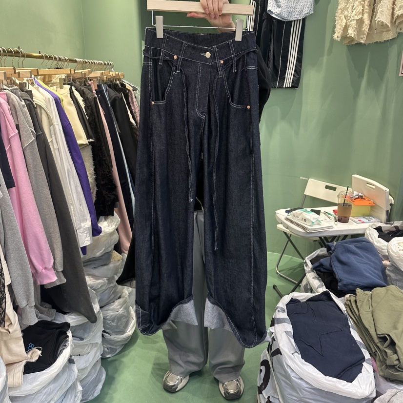 ROMANTIC NEWYORK東大門代購女裝新款休閑牛仔褲不褪色含腰繩ROMANTIC NEWYORK牛仔褲圖色1深藍色