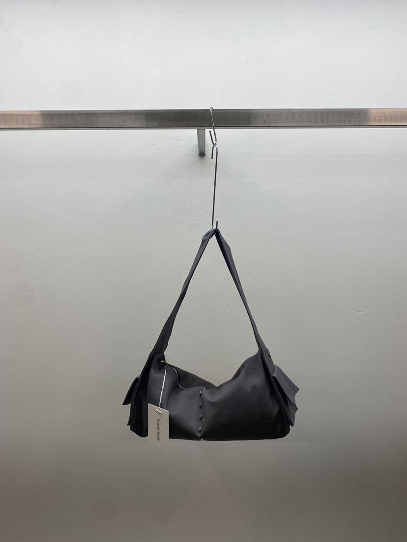 WEARABLE-L韓國代購女士新品26春夏真品休閑單肩斜跨包工裝WEARABLE單肩/斜跨包圖色1