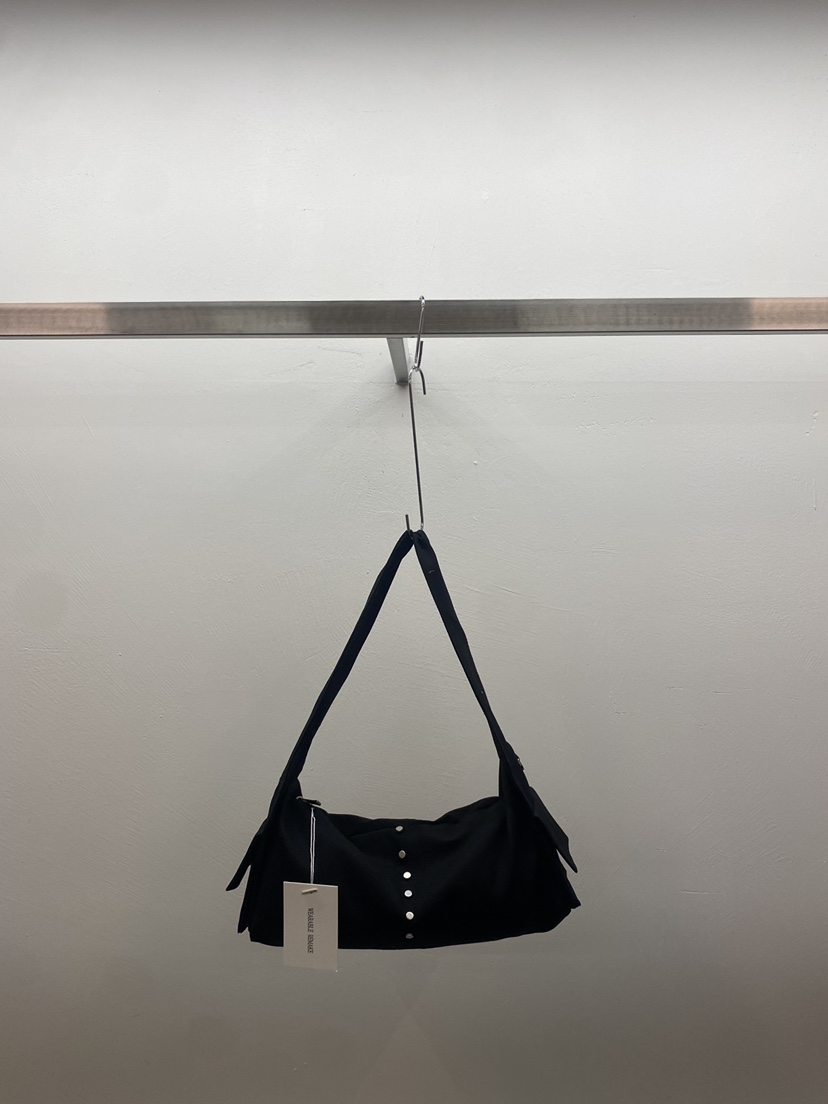 WEARABLE-L韓國代購女士新品26春夏真品休閑單肩斜跨包工裝WEARABLE單肩/斜跨包圖色2