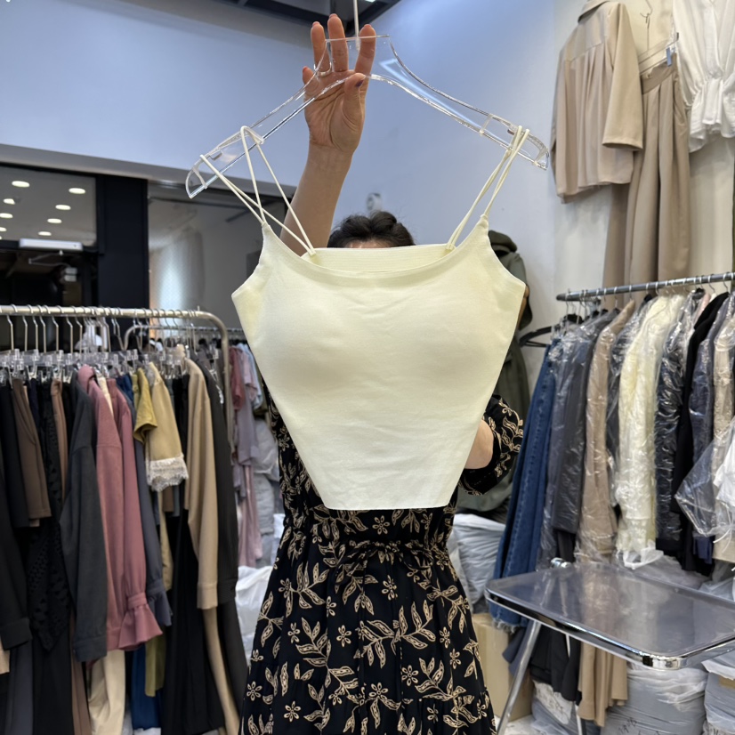 MARIGOLD韓國直郵女裝新品真品推薦時尚職業熱賣吊帶背心MARIGOLD吊帶/背心圖色1