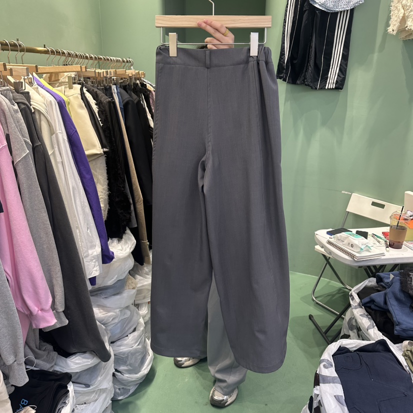 ROMANTIC NEWYORK東大門實拍女裝新款26春夏休閑熱賣休閑褲ROMANTIC NEWYORK休閑褲