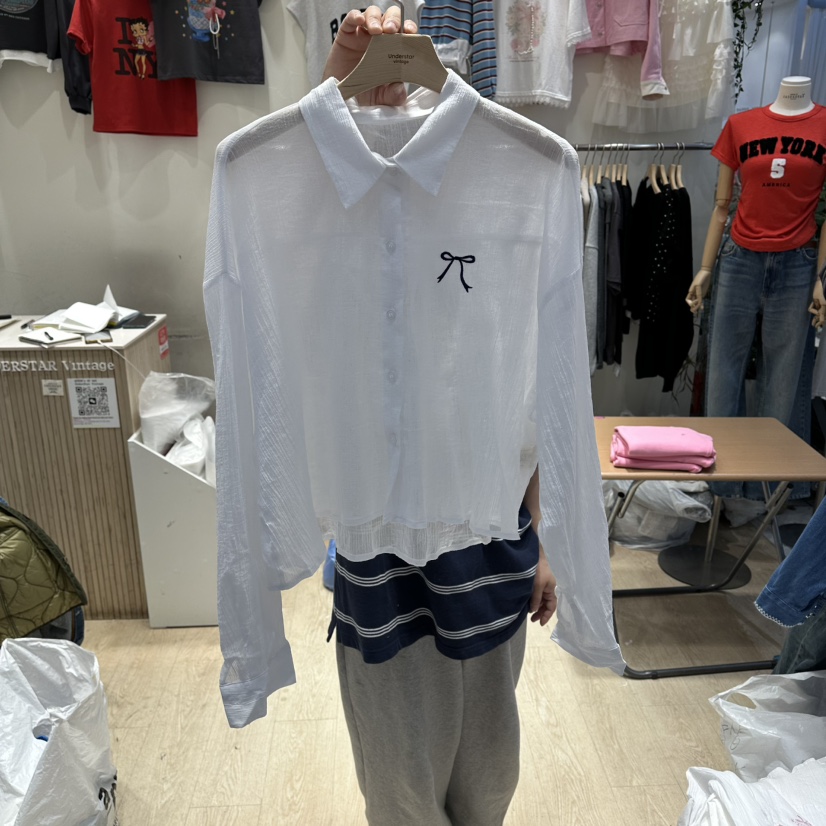 UNDERSTAR_VINTAGE東大門代購女裝新品時尚襯衫蕾絲衫刺繡褶皺UNDERSTAR_VINTAGE襯衫/蕾絲衫圖色1