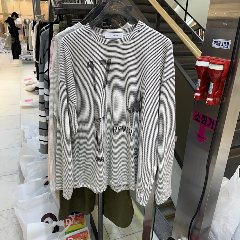 A2/D2東大門代購女裝新品人氣時尚推薦熱賣職業休閑長袖T恤A2/D2長袖T恤圖色2