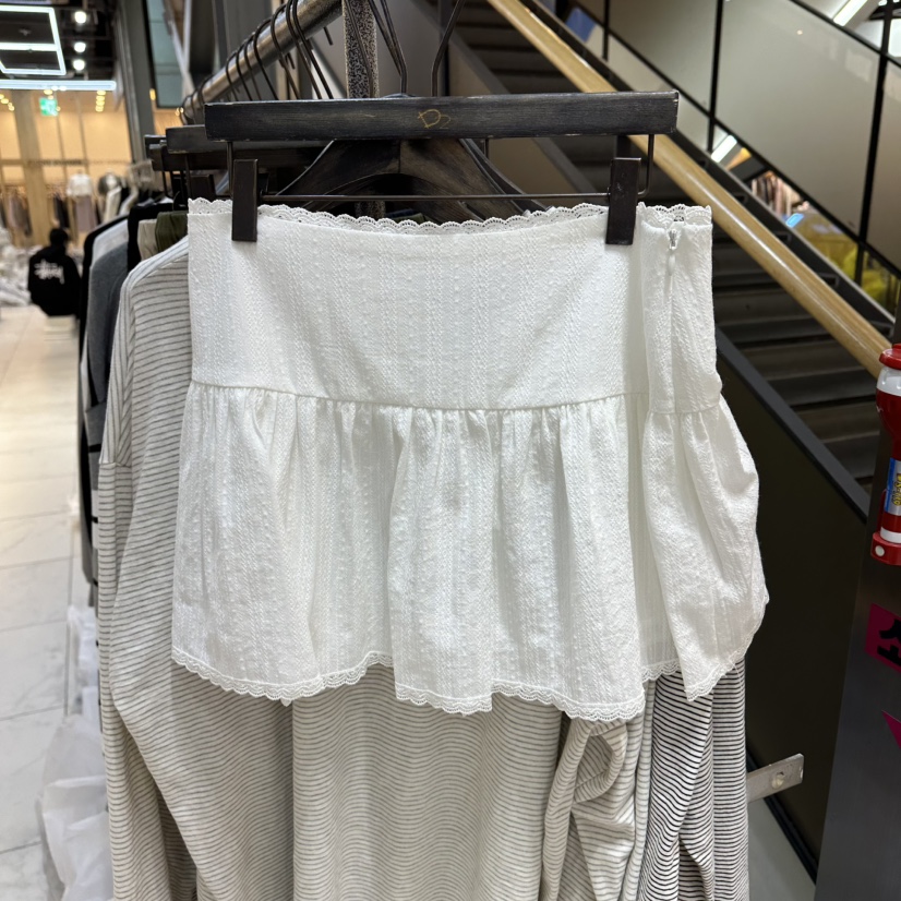 A2/D2東大門代購女士新款人氣真品推薦職業時尚裙褲荷葉邊A2/D2裙褲圖色1