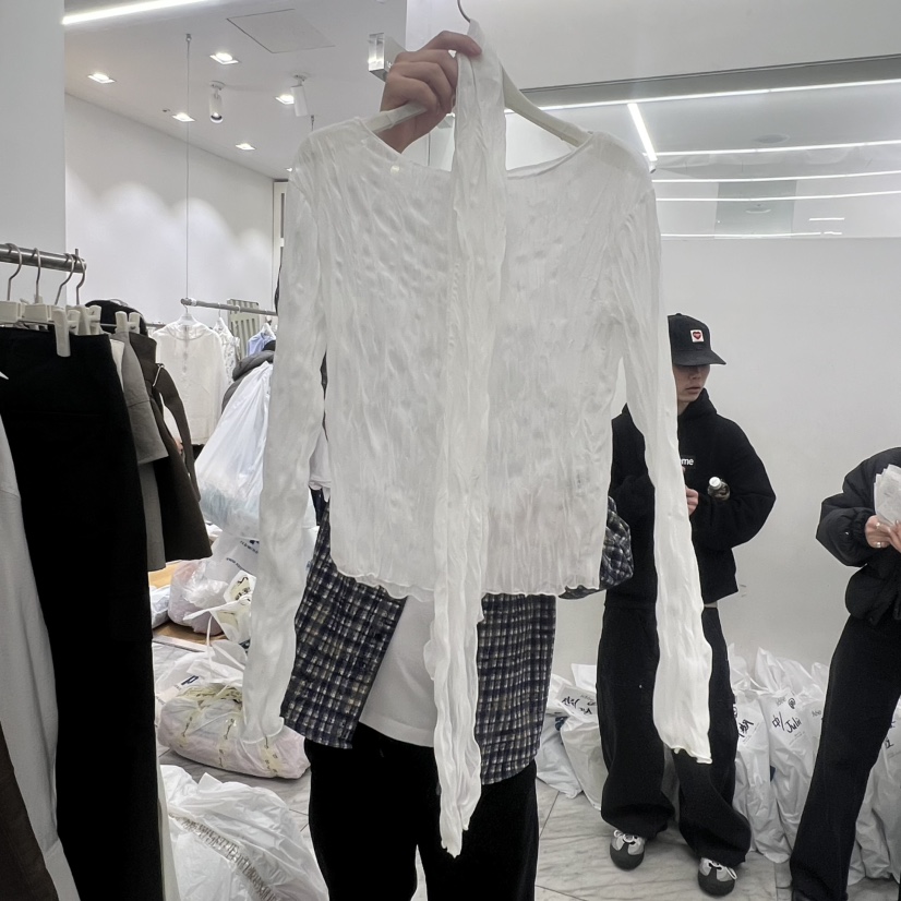 BREATHE東大門實拍女裝新品職業推薦時尚26春夏長袖T恤含飄帶BREATHE長袖T恤圖色1