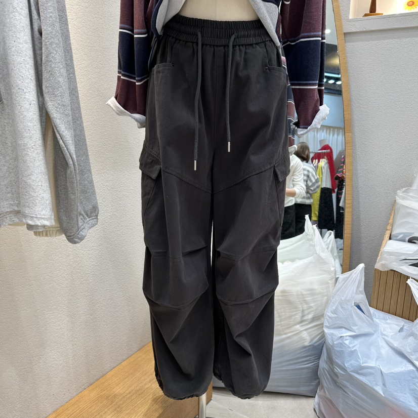 NEAR東大門代購女裝新品推薦熱賣26春夏時尚休閑褲口袋褶裥NEAR休閑褲圖色2