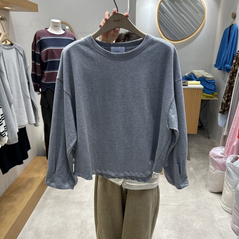 NEAR東大門直郵女士新款熱賣休閑時尚人氣職業真品長袖T恤NEAR長袖T恤圖色2
