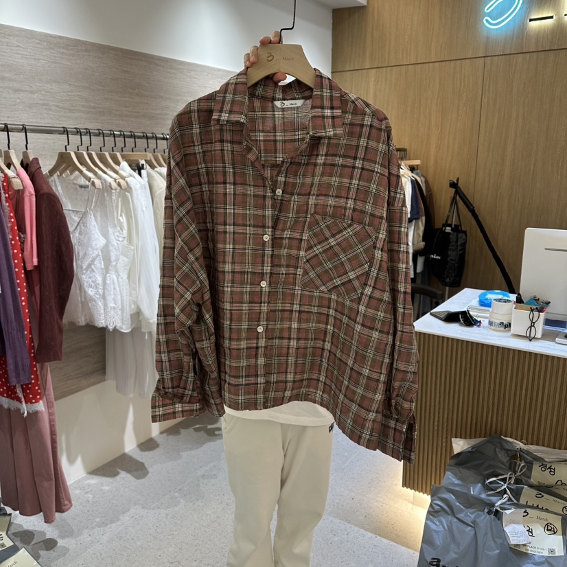 BISHOP/APOINT/3MARCH東大門實拍女裝新款熱賣襯衫蕾絲衫BISHOP/APOINT/3MARCH襯衫/蕾絲衫圖色1