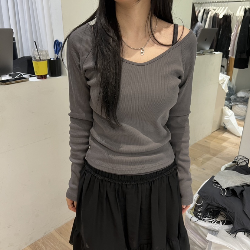 AUBE東大門直郵女裝新品職業人氣真品26春夏休閑推薦長袖T恤AUBE長袖T恤圖色2