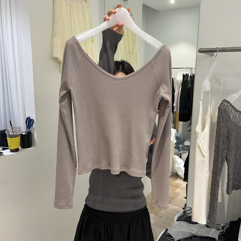 AUBE東大門直郵女裝新品職業人氣真品26春夏休閑推薦長袖T恤AUBE長袖T恤圖色3